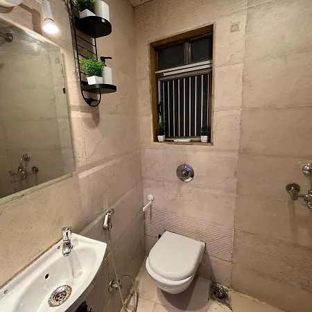 Apartment Ivy Splendour Dice Private Studio, Oshiwara Mumbai