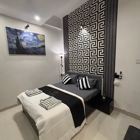Apartment Ivy Splendour Dice Private Studio, Oshiwara Mumbai