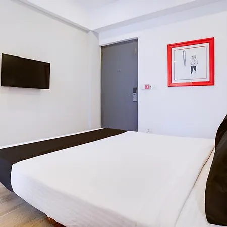 Super Townhouse Khar The Habitat Mumbai