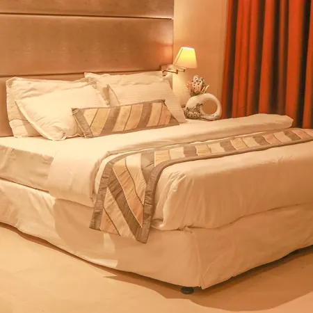 Hotel Hr Residency
