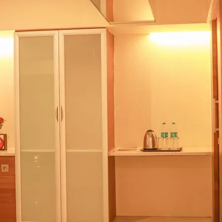 Hotel Hr Residency Mumbai