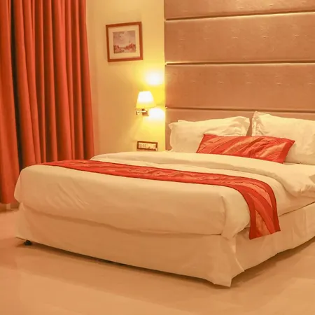 Hr Residency Hotel 3*