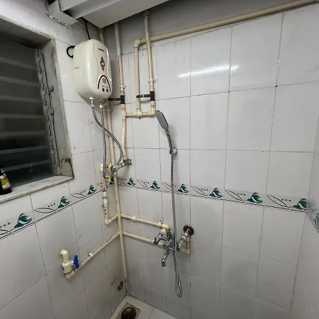 Apartment 1bhk Entire Flat In Oshiwara Mumbai