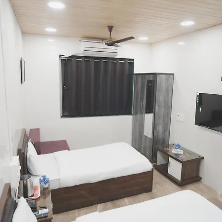 Hotel Jupiter Residency 3*