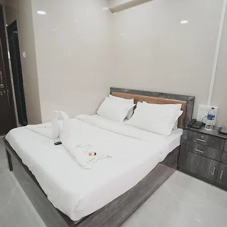 Hotel Jupiter Residency