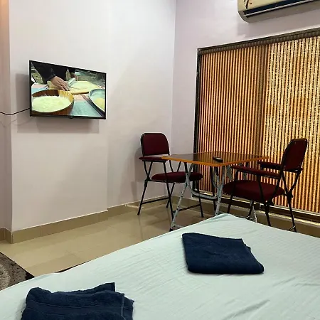 Apartment In Andheri West -007 Mumbai