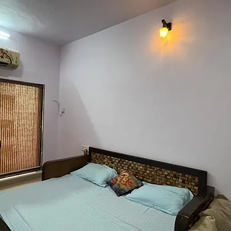 In Andheri West -007 Mumbai