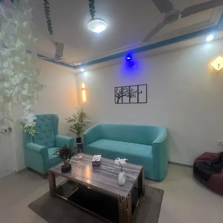 2bhk Flat -5min From Goregaon Nesco Apartment Mumbai