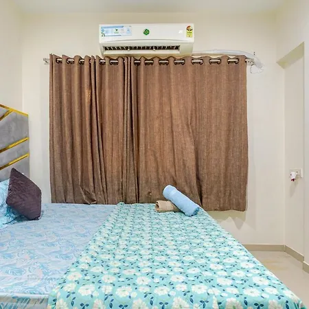 2bhk Flat -5min From Goregaon Nesco *
