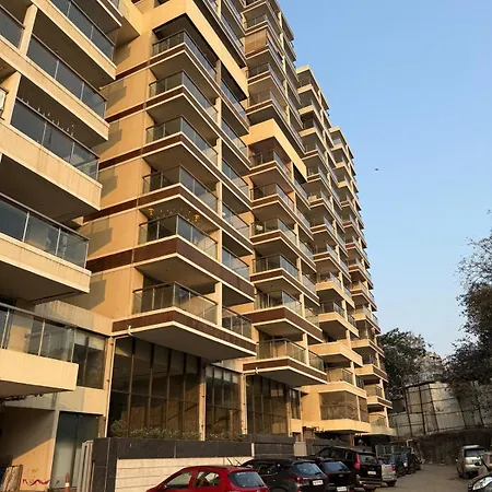 Apartment 1bhk Modern Spacious Workspace, Livin