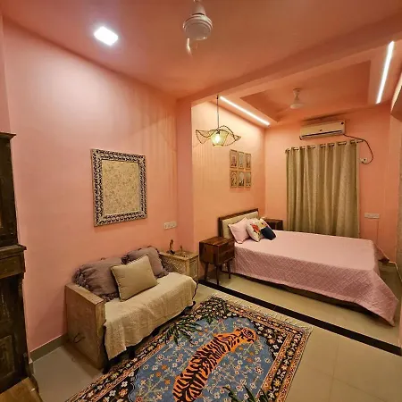 Apartment Style 2bhk Raja House, Bandra Mumbai