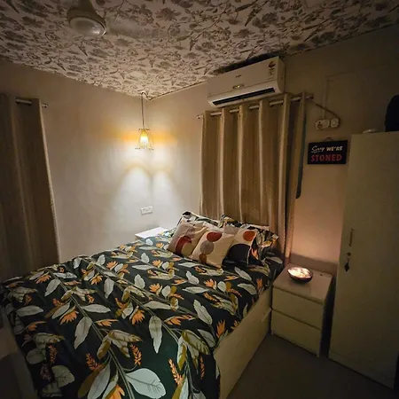 Style 2bhk Raja House, Bandra *
