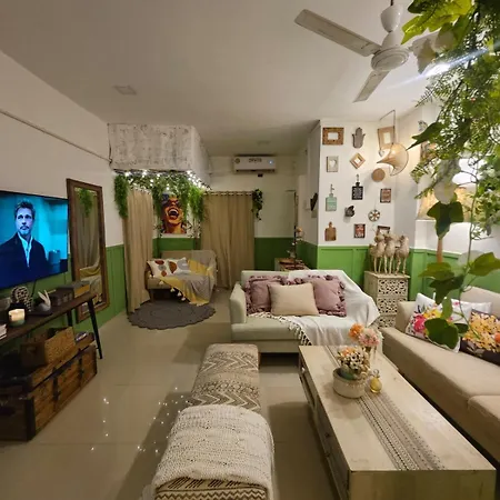 Apartment Style 2bhk Raja House, Bandra Mumbai