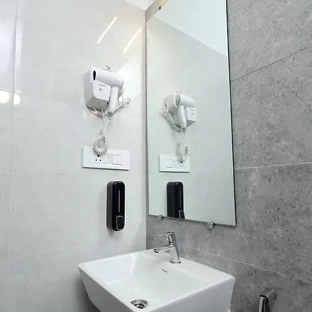 Gagal - Malad Mumbai