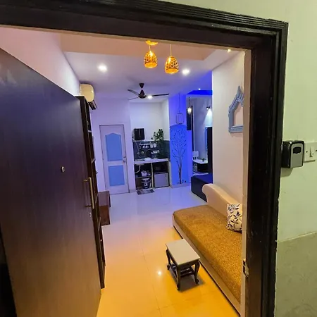 Apartment Ivy Splendour Blu Private Studio, Oshiwara, *
