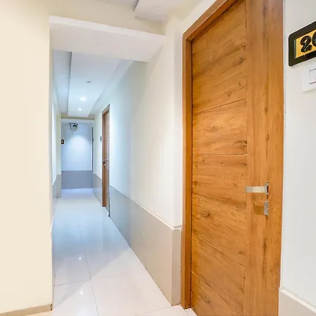 Hotel Fabhotel Regal - In Sahar Road Mumbai
