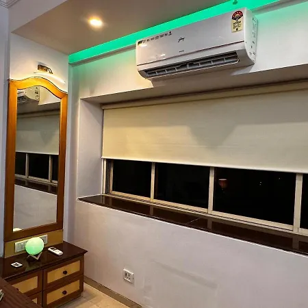 Apartment In Lokhandwala #014 Mumbai
