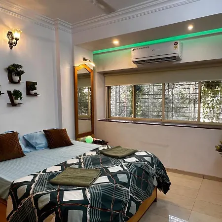 In Lokhandwala #014 Apartment Mumbai