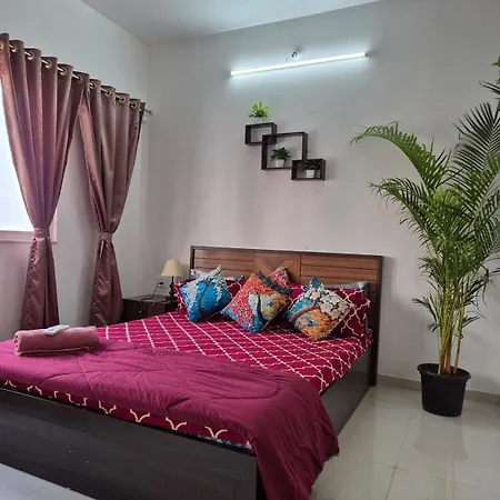 Sky View 1bhk Near Nesco & Jp Morgan