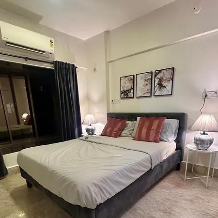 Apartment Spacious 1bhk Off Carter Road