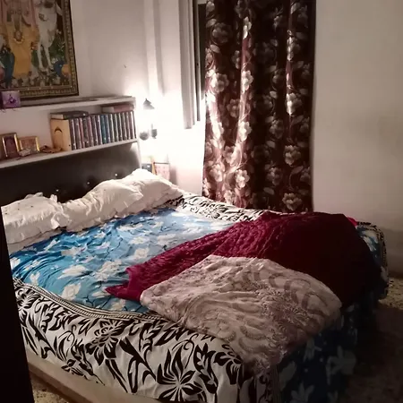 Apartment Krishna In Bandra *