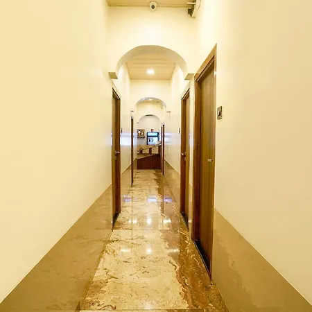 Fabhotel Malali Residency Hotel Mumbai