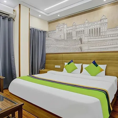 Hotel Fdm Stars By Glitz Mumbai