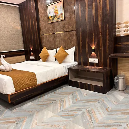 Hotel Arts Palace Mumbai