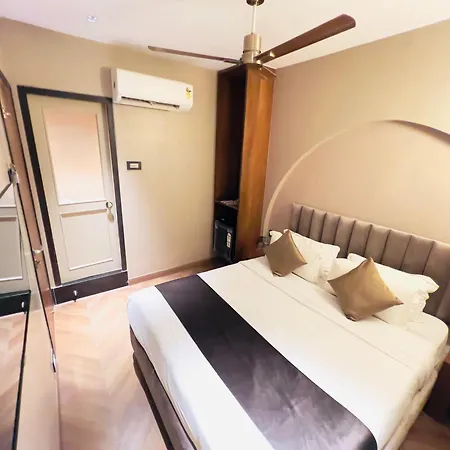 White Pearl - Colaba