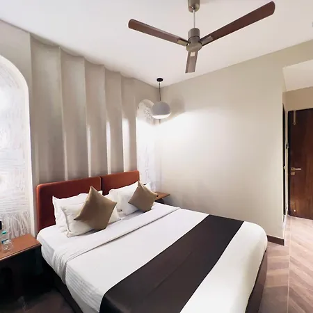 Hotel White Pearl - Colaba