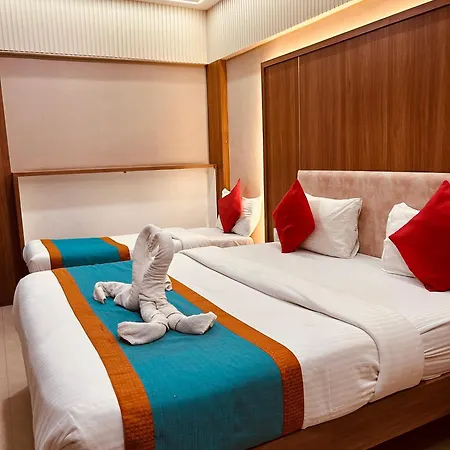 Hotel Sahar International 3*