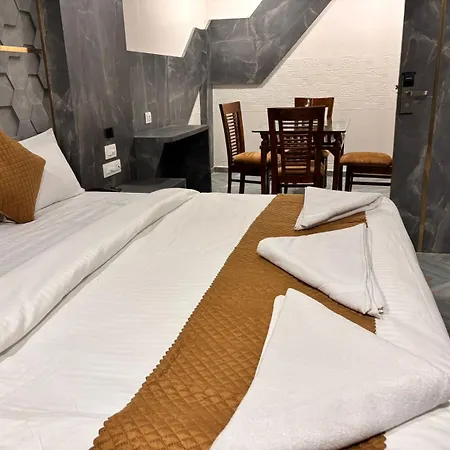 Arts Palace Hotel 3*