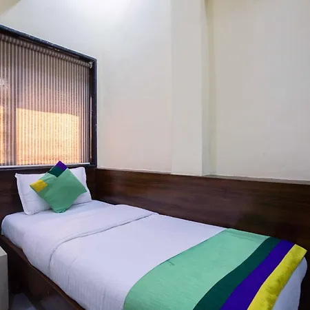 Hotel Treebo Hiramani Parel Lalbaug 3*