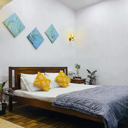Bollywood Boulevard Independent Villa Mumbai