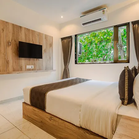 Hotel Silver Park Mumbai