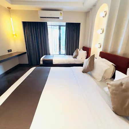 White Pearl - Colaba