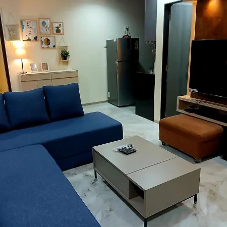 Lakefront Lounge-luxe 1bhk With 2 Baths-2bed Apartment Mumbai