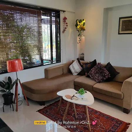 Rooftop Rendezvous - Artsy Terrace Garden Retreat * Mumbai