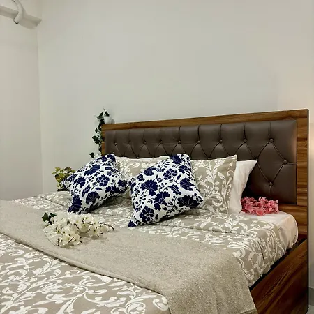 Vibrant 2 Bhk Near Airport Apartment
