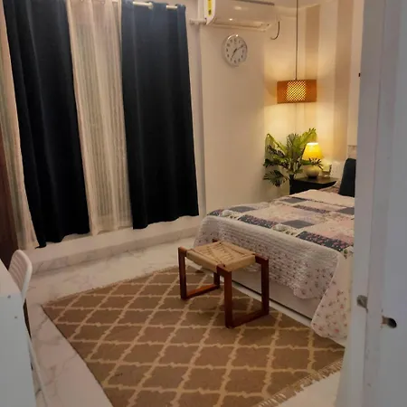 Stay-by-the-bay, 2bed Garden With Lounge Bdrm Apartment