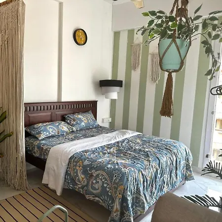 Apartment Stay-by-the-bay, 2bed Garden With Lounge Bdrm Mumbai