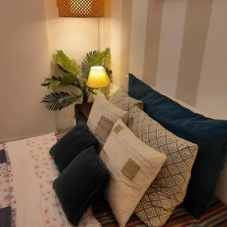 Apartment Stay-by-the-bay, 2bed Garden With Lounge Bdrm *