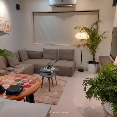 Casa Aloha - Stylish Luxe 2bed-3bath Chic Mumbai