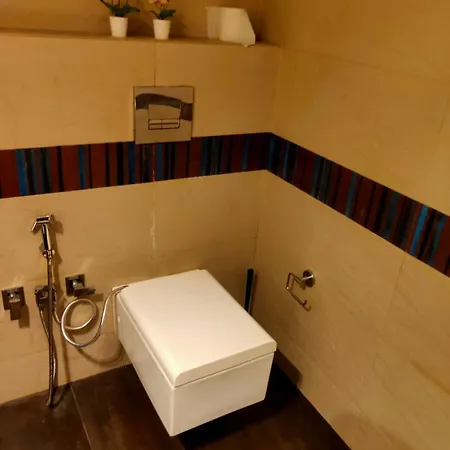 Casa Aloha - Stylish Luxe 2bed-3bath Chic Apartment Mumbai