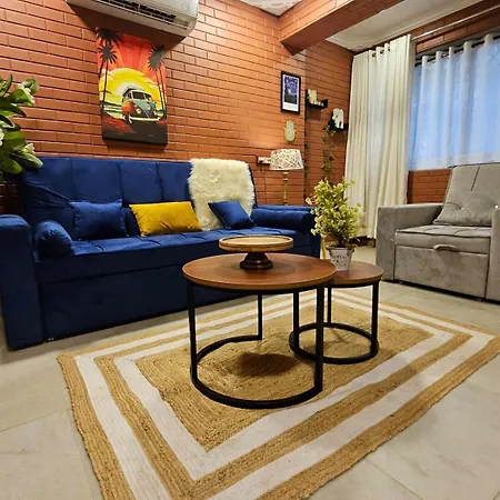 Brick Maison 1bhk With Free Parking, Juhu Bandra Apartment Mumbai