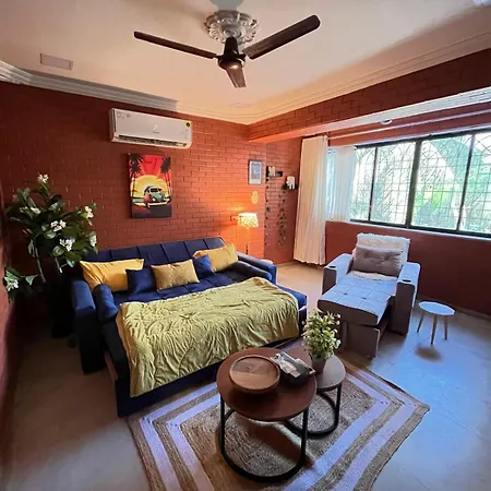 Brick Maison 1bhk With Free Parking, Juhu Bandra * Mumbai