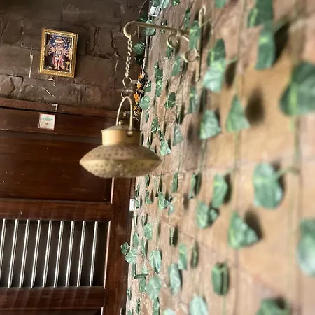 Monix Place Homestay Mumbai