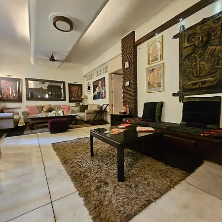 Apartment The Beautiful Bollywood 2bhk In Bandra *