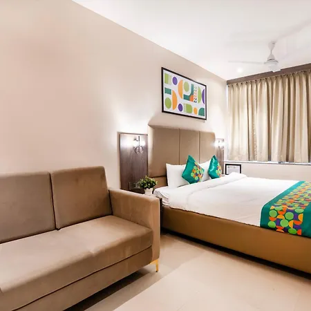 Hotel Treebo Vro Boutique, Andheri East