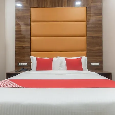 Blue Executive Near Chhatrapati Shivaji International Airport Mumbai